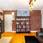 Guestready - Appartement Charmant Dans Le 10E Arr.
